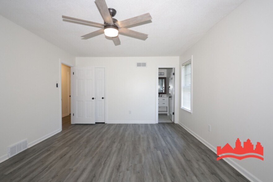 Building Photo - 8241 Misty Meadows Ln