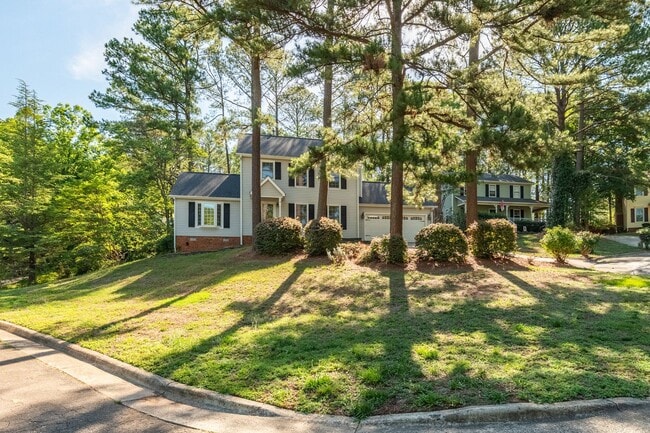 Building Photo - Single Family Home in Brier Creek! Available Now