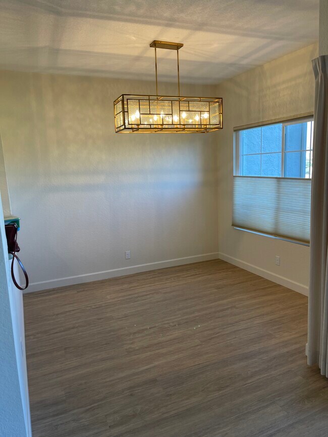 Building Photo - 1514 Caminito Aguar