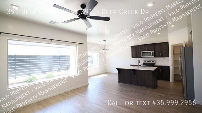 Building Photo - 391 Deep Crk Dr