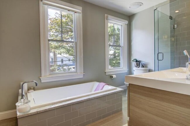 Building Photo - 26 S Angell St