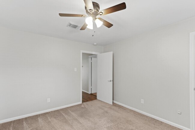 Building Photo - 3607 Cobleskill Ct