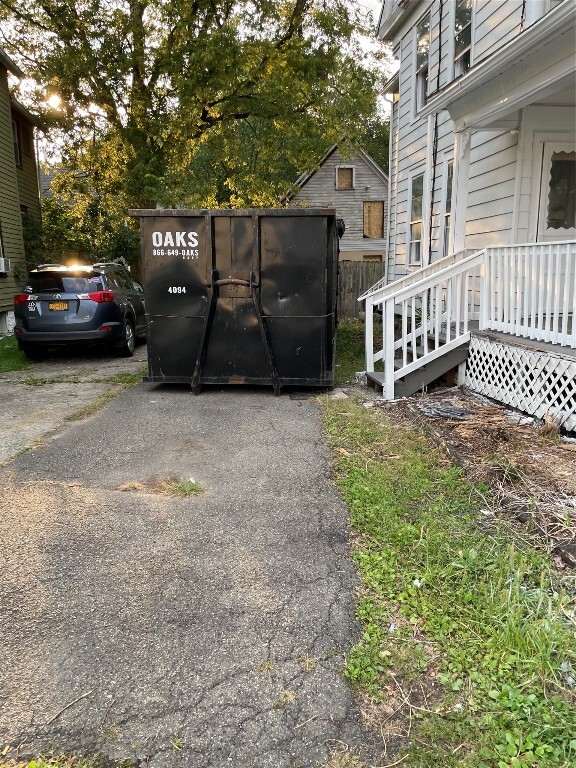Building Photo - 507 Chenango St