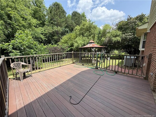 Building Photo - 849 Stoneykirk Dr