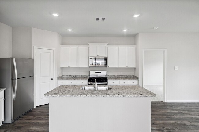 Building Photo - 5910 Peony Pl