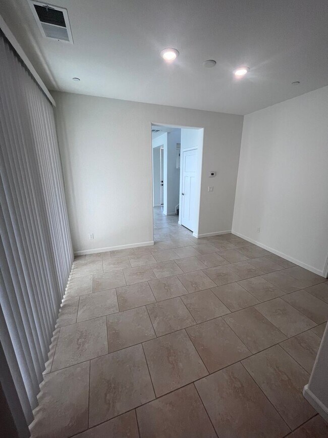 Building Photo - BEAUTIFUL HOME IN WESTPARK!!