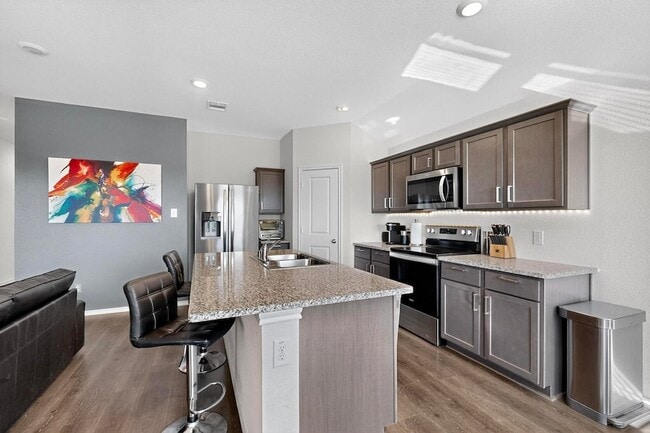 Building Photo - 4210 Showboat Ln