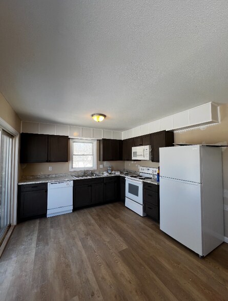 Building Photo - 194 Al Shir Rd