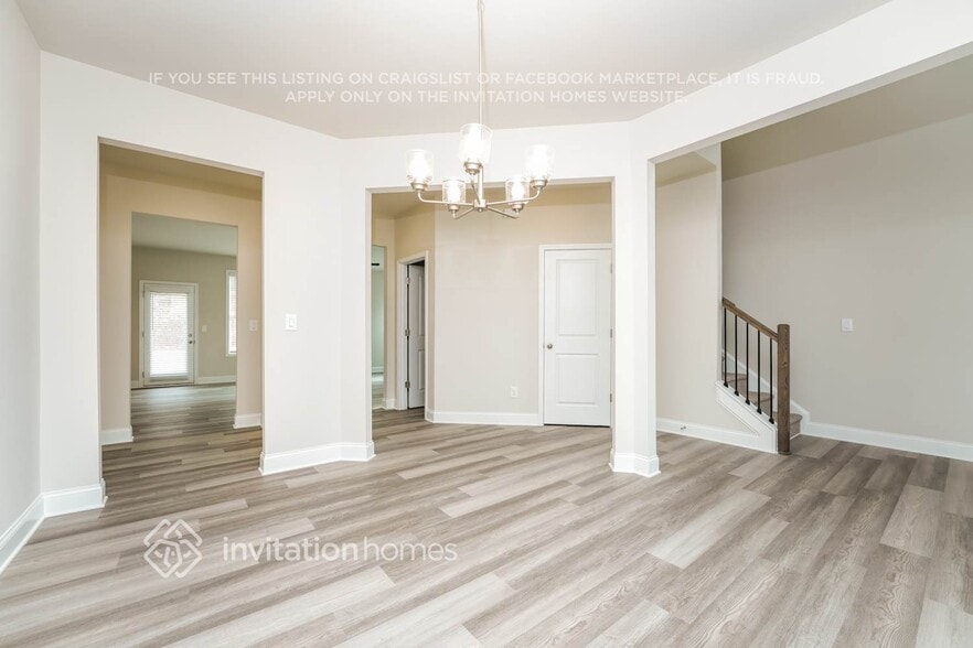 Building Photo - 58 Katherine St