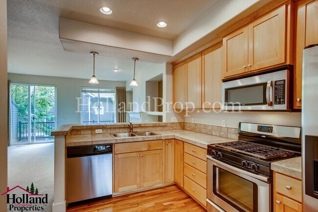 Building Photo - **COMING SOON** Spacious 3-Story Home in a...