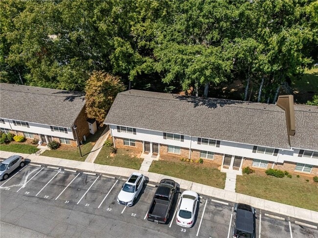 Building Photo - 31 Villa Ct SE