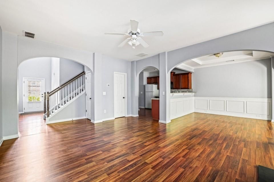 Building Photo - 2892 Cross Creek Dr