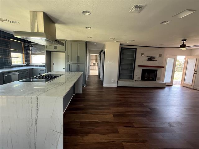 Building Photo - 2885-2862 FM