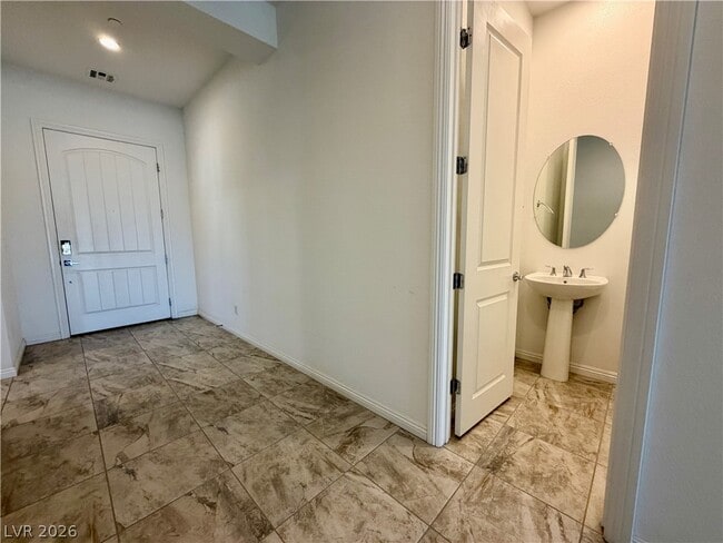 Building Photo - 313 Meadow Brush Pl