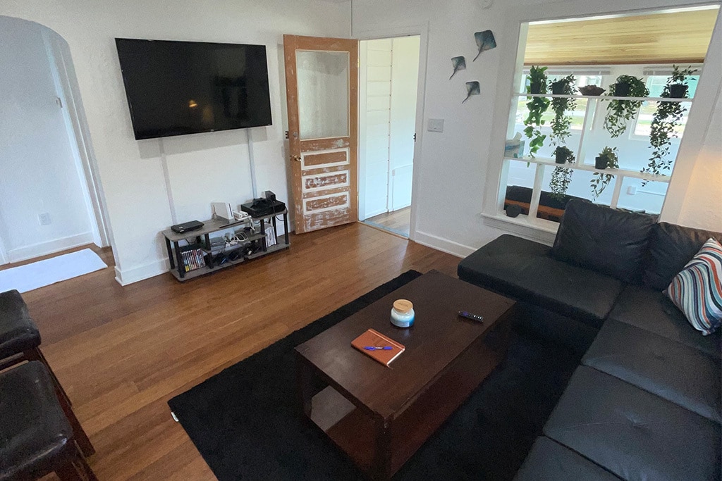 Building Photo - 4520 Burlington Ave N