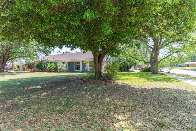 Building Photo - 4073 Concord Dr