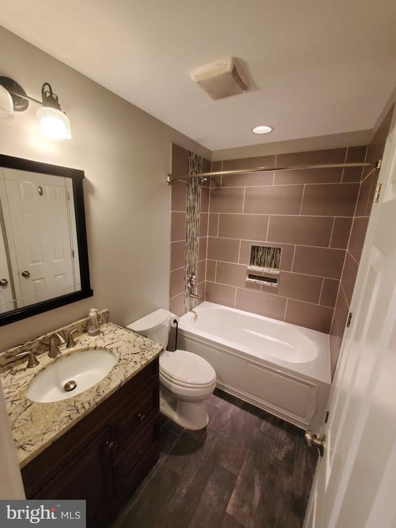 Building Photo - 16379 Covey Cir