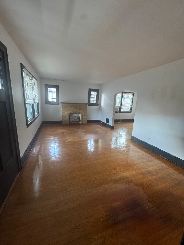 Building Photo - 1516 Carolina Ave