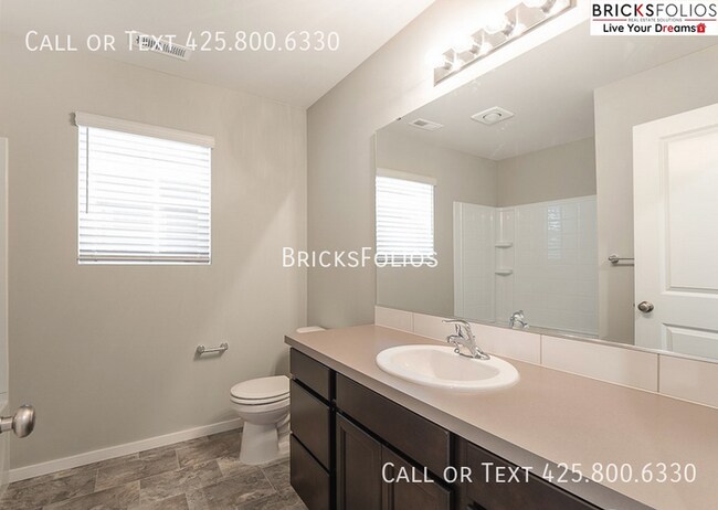 Building Photo - Your Next Chapter Begins Here – Comfort in Puyallup