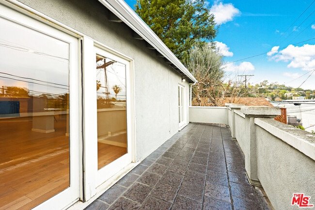 Building Photo - 11423 Sunshine Terrace