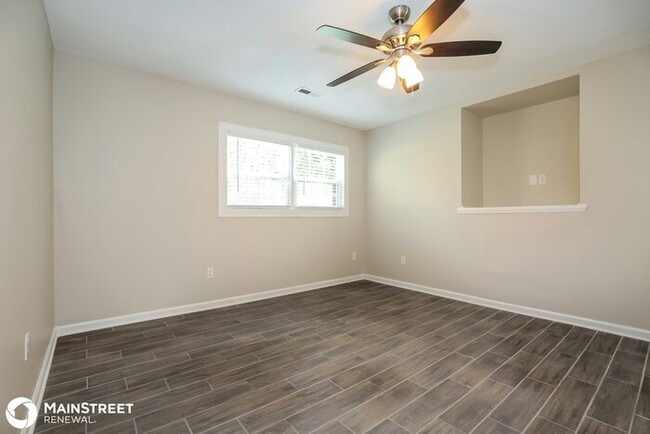 Building Photo - 402 Triumphant Rd