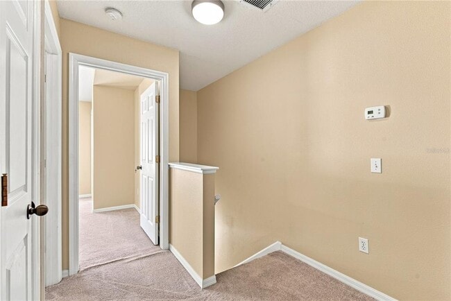 Building Photo - 13710 Forest Lake Dr