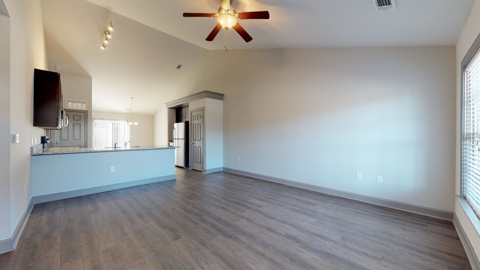 532/534 Spring Forest Rd. (3 Bed, 2 Bath) - 532 Spring Forest Rd