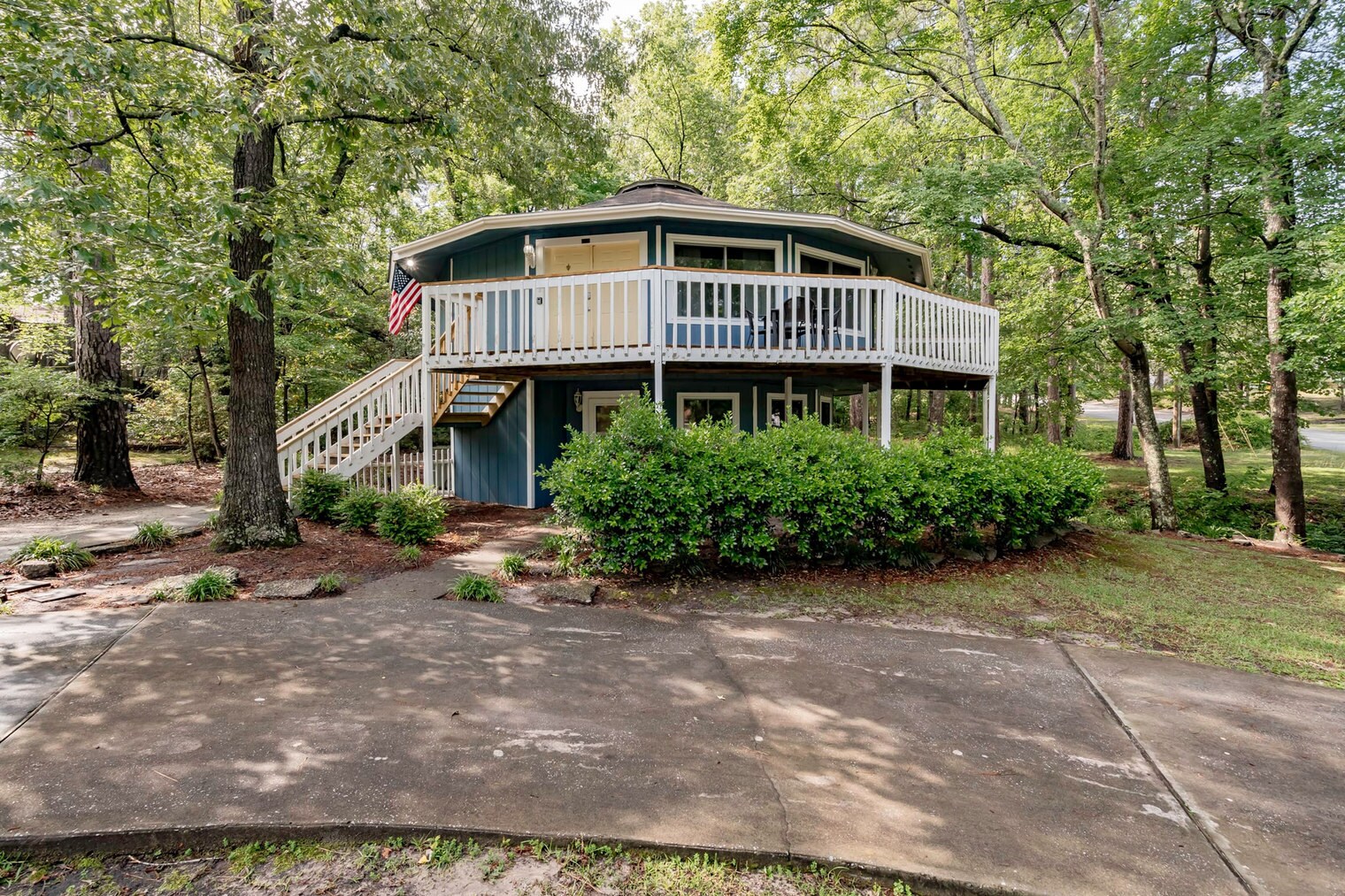 Building Photo - 7704 Dartmoore Ln