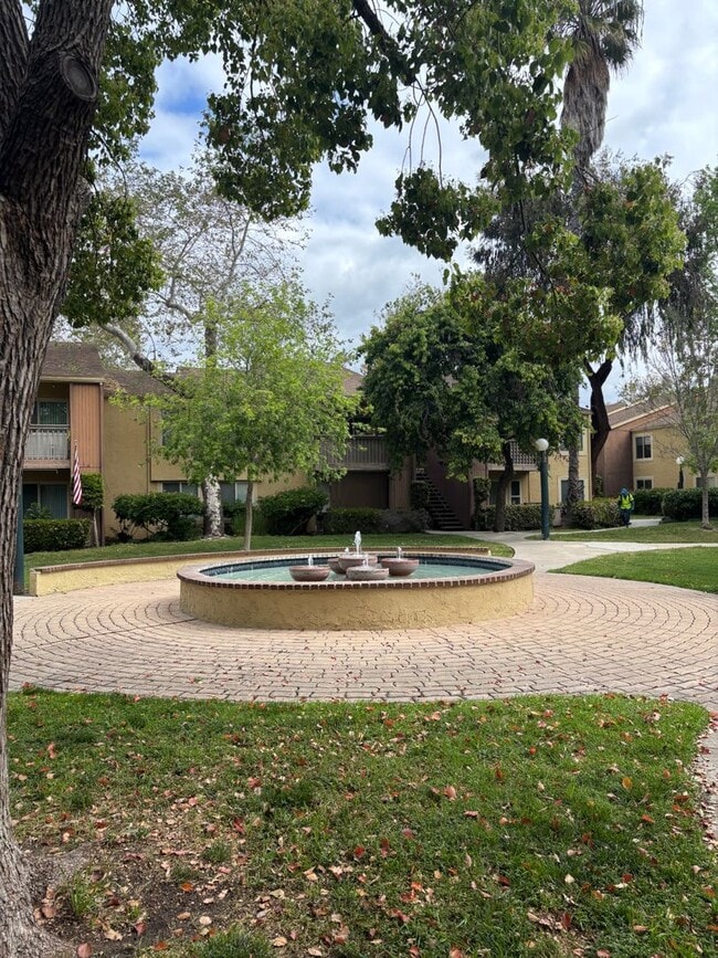 Building Photo - Upgraded 1 Bedroom Condo in Mission Valley for Lease