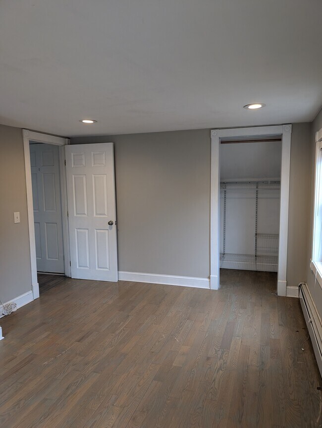 Building Photo - 121 Franklin St