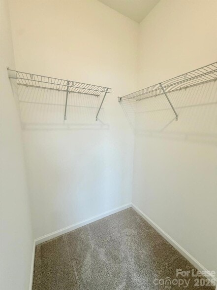 Building Photo - 206 Silver Fleet Dr