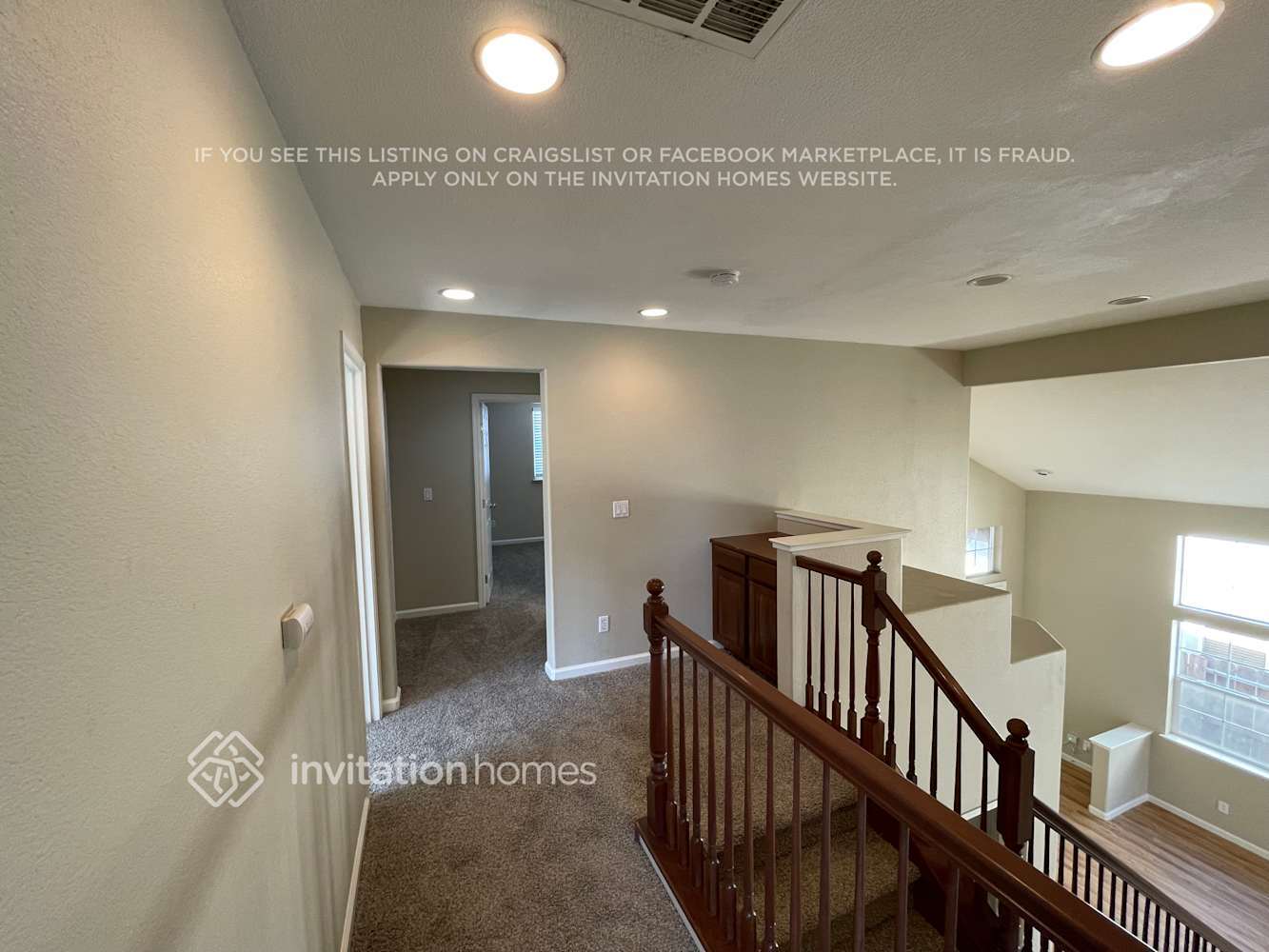 Building Photo - 116 Travertine Ave