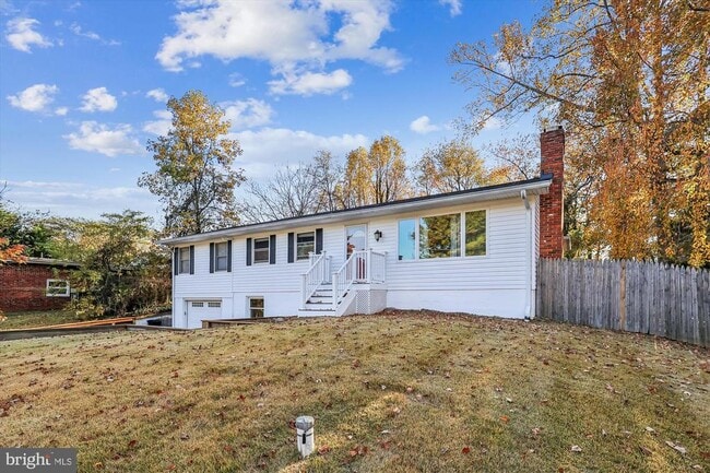 Building Photo - 1506 Widows Mite Rd