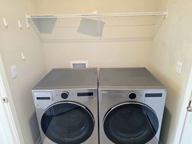 Building Photo - 2511 NW 44th St