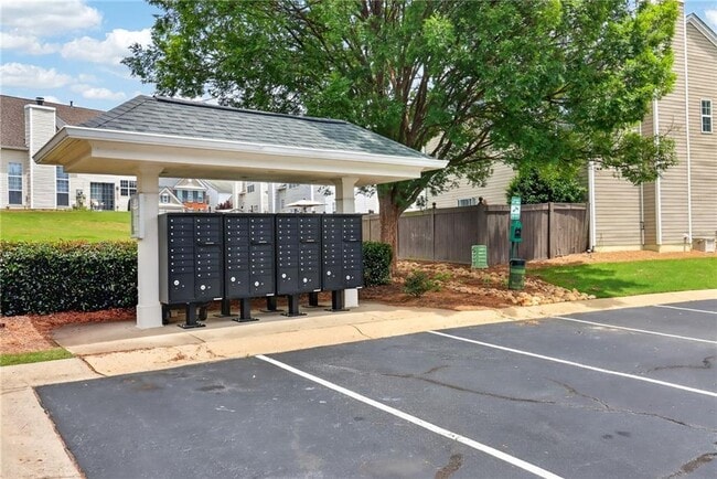 Building Photo - 615 Melilot Ln
