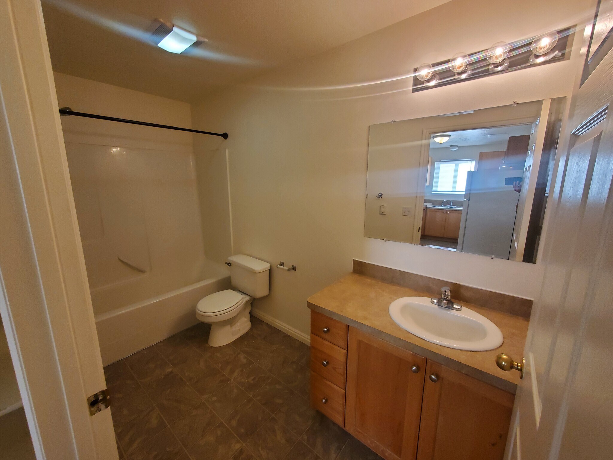 Building Photo - 3723 Deloy Dr