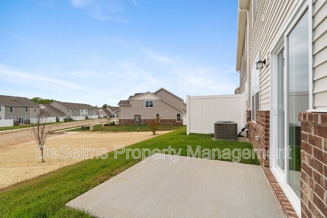Building Photo - 431 Alcott Wy
