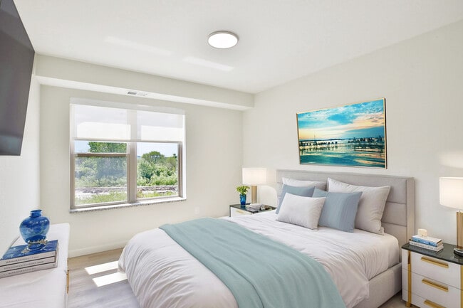 Building Photo - Enclave Outlook Apartments