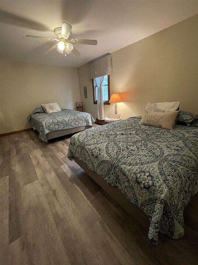 Building Photo - 144 Bayou Rd