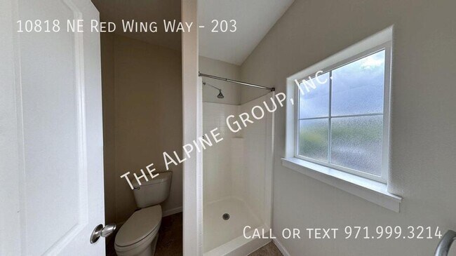 Building Photo - 10818 NE Red Wing Way