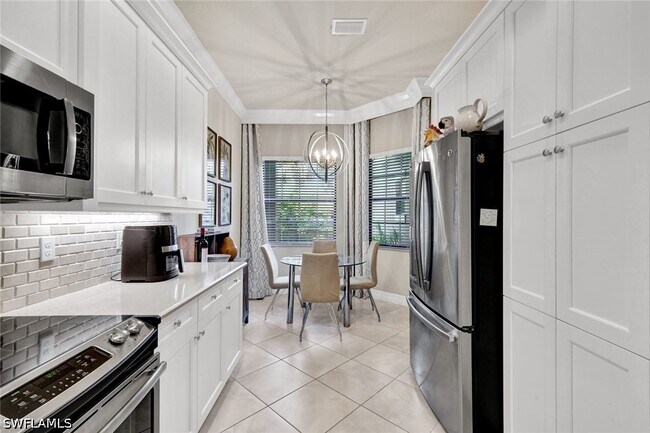 Building Photo - 13423 Silktail Dr
