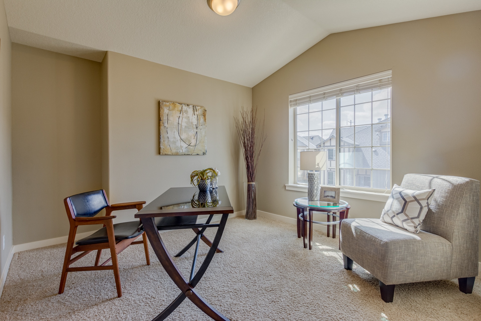 Building Photo - 8077 NE Miriam Way