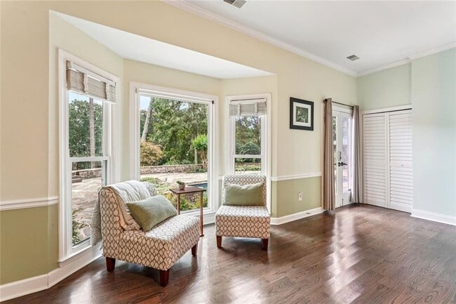 Building Photo - 511 Pine Valley Rd SE