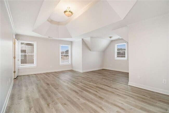 Building Photo - 1245 Denmark Dr SW