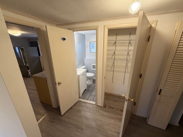 Building Photo - 8 Spencer Ave