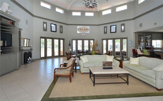 Building Photo - 2950 Viscaya Pl