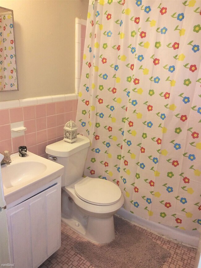 Building Photo - 3 br, 1 bath House - 15873 Blackstone St 1...