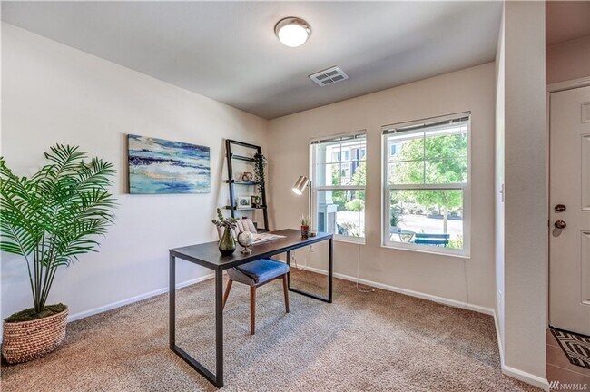 Building Photo - 3454 31st Dr