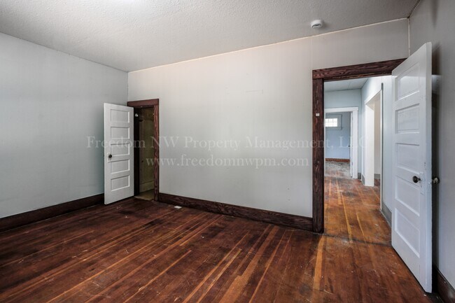 Building Photo - 6045 Skookumchuck Rd SE