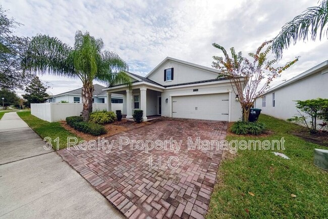 Building Photo - 11036 Sycamore Woods Dr